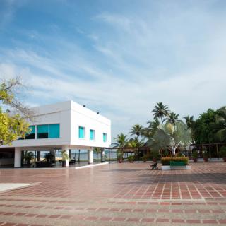 TERRAZA LOS ALMENDROS - Galerías de imágenes - Club Naval
